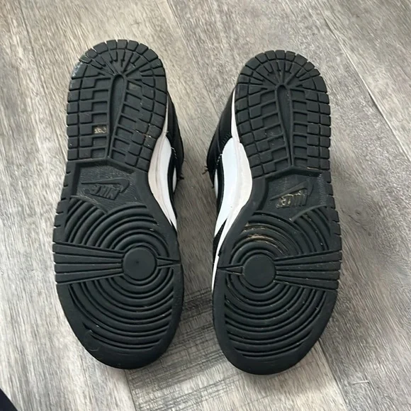 Nike Dunk Low - Picture 6 of 6